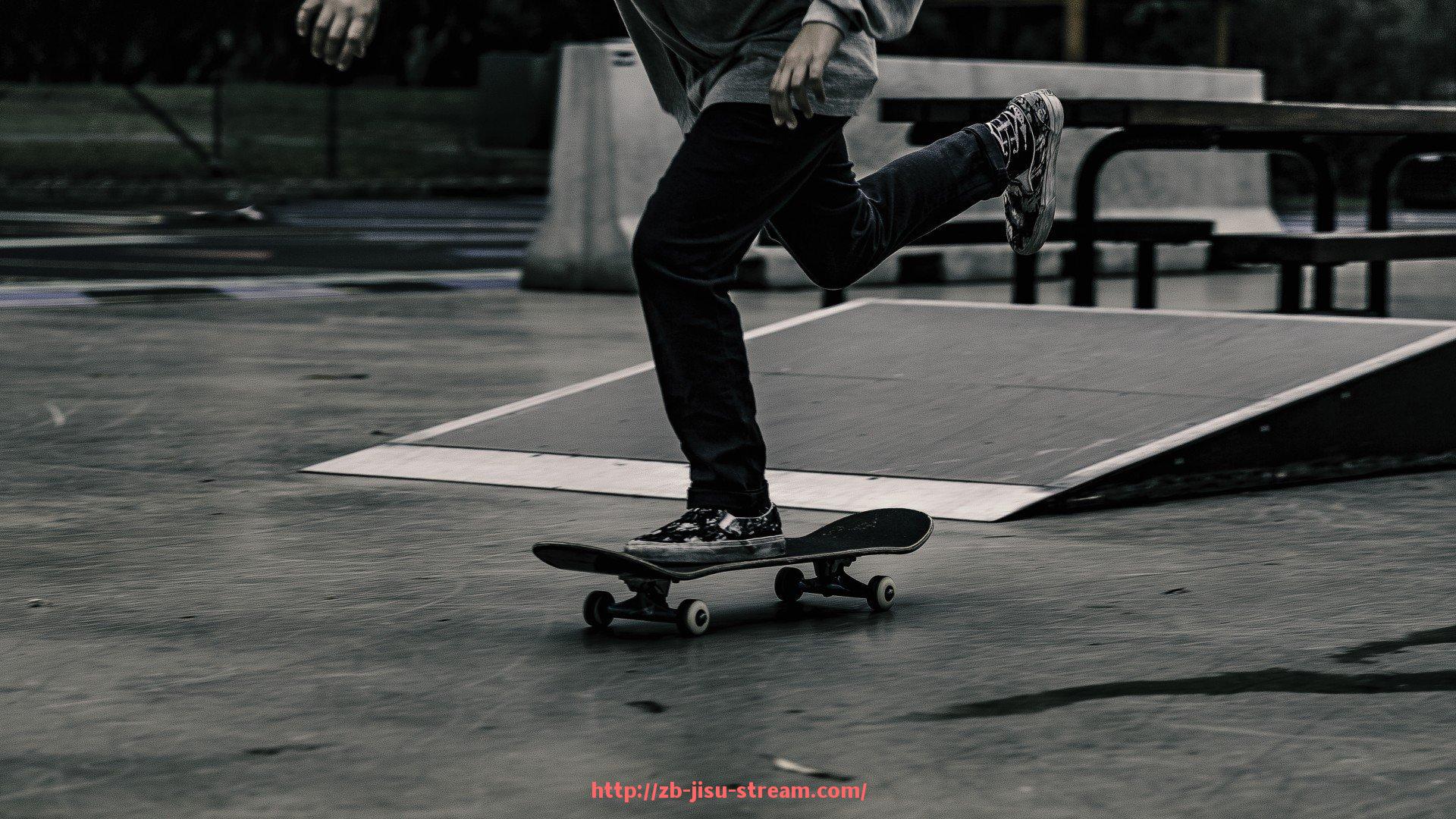 极速直播-普通CBA球员工资水平公开：底薪与顶薪差距分析